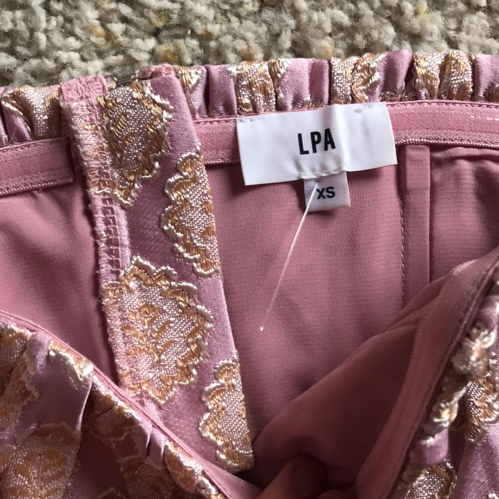 SOLD❤️LPA SHIRRED BUSTIER W/ PUFF SLEEVES- XS - Picture 7 of 8